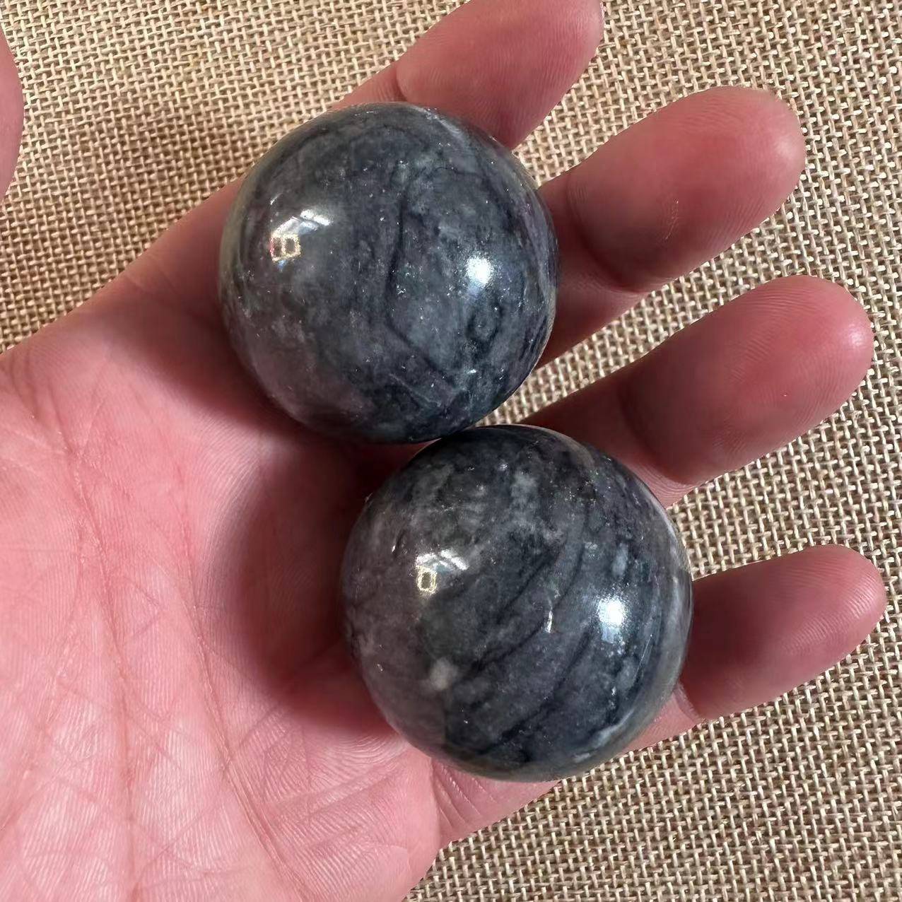 a pair of about 38mm black flowers